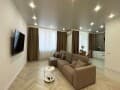 Аренда трехкомнатной квартиры на сутки, 79 м², этаж 11 из 18. Фото 1