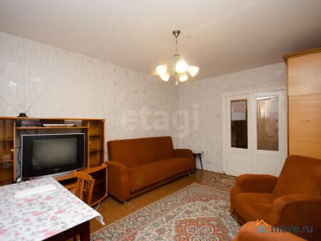 Продаем 2-комнатную квартиру, 484 м&sup2;, Заводоуковск, улица Комарова, 39