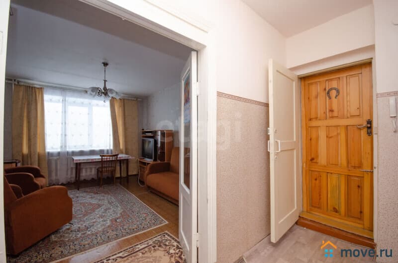2-комн. квартира, 484 м&sup2;