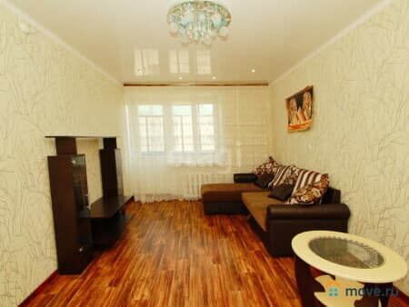 Продажа 1-комнатной квартиры, 32 м&sup2;, Заводоуковск, улица Комарова, 39