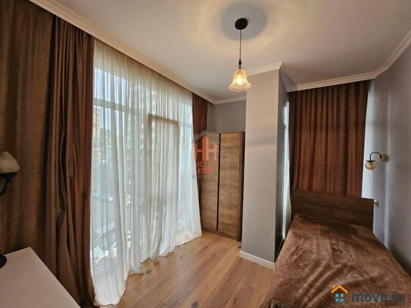 3-комн. квартира, 80 м²