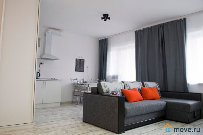 студия, 50 м²