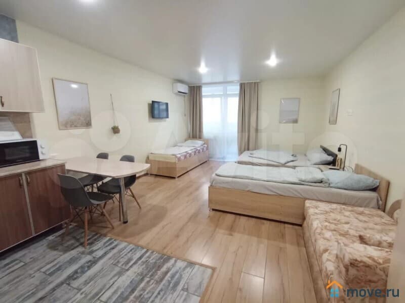 студия, 40 м²