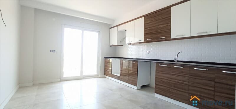 5-комн. апартаменты, 230 м²