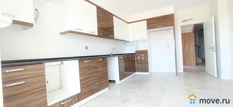 5-комн. апартаменты, 230 м²