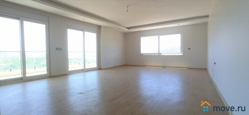 5-комн. апартаменты, 230 м²