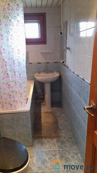 дом, 65 м²