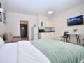 Аренда студии посуточно, 30 м², этаж 10 из 23. Фото 7