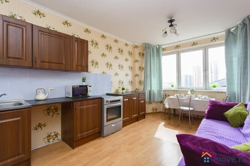 3-комн. квартира, 83 м²