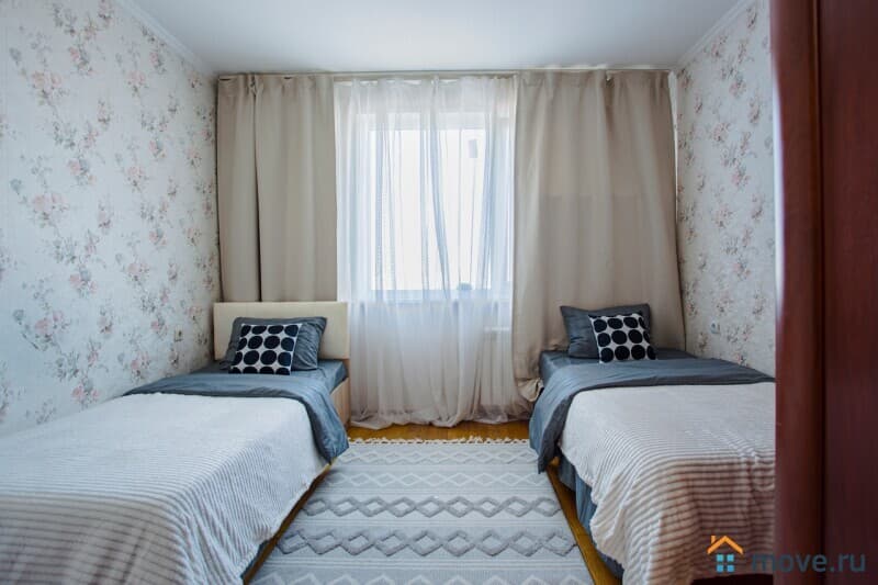 3-комн. квартира, 82 м&sup2;