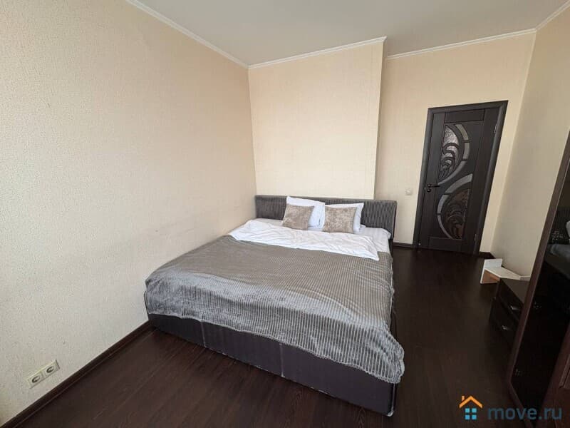 3-комн. квартира, 77 м&sup2;