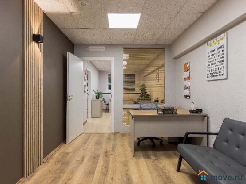 офис, 56 м²