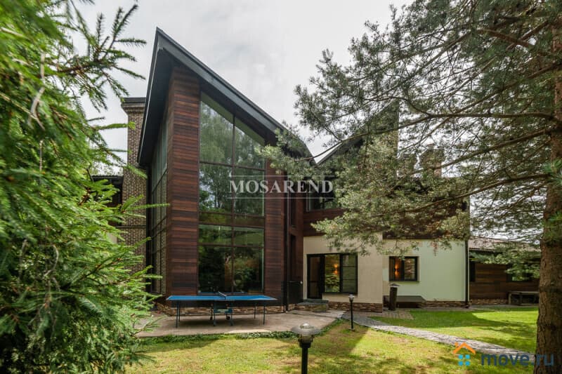 коттедж, 720 м&sup2;