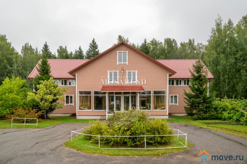 коттедж, 500 м&sup2;