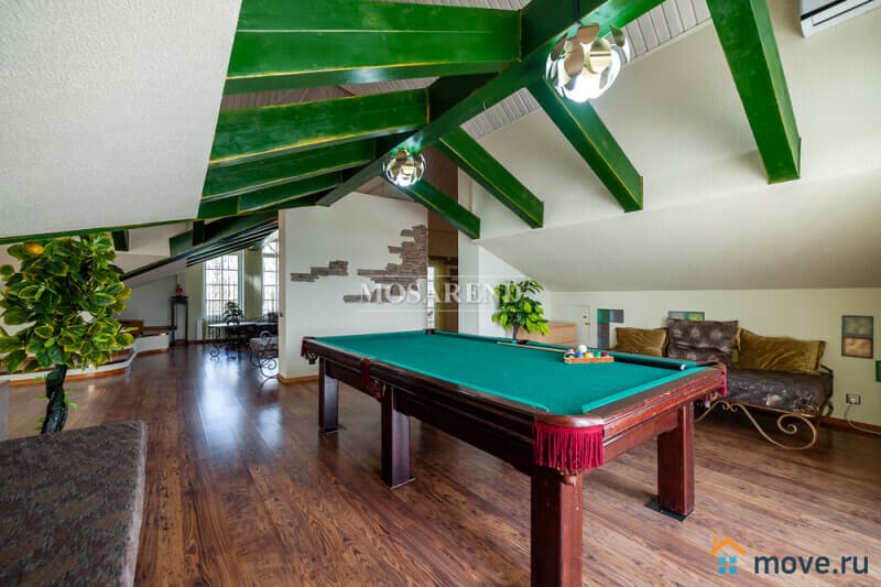 коттедж, 600 м&sup2;