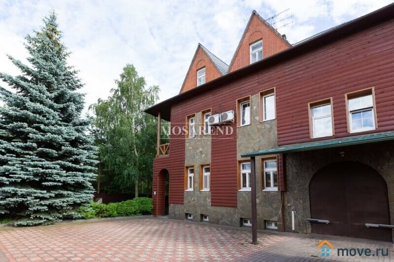 коттедж, 600 м&sup2;