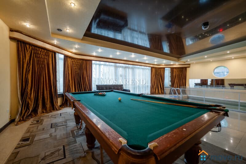 коттедж, 650 м&sup2;