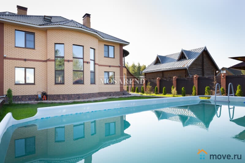 коттедж, 450 м&sup2;