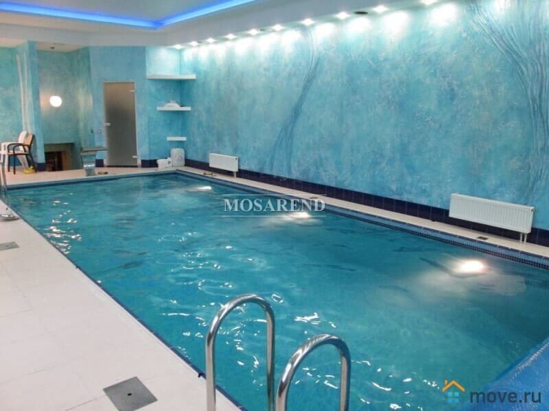 коттедж, 380 м&sup2;