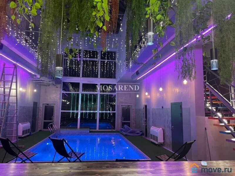 коттедж, 500 м²