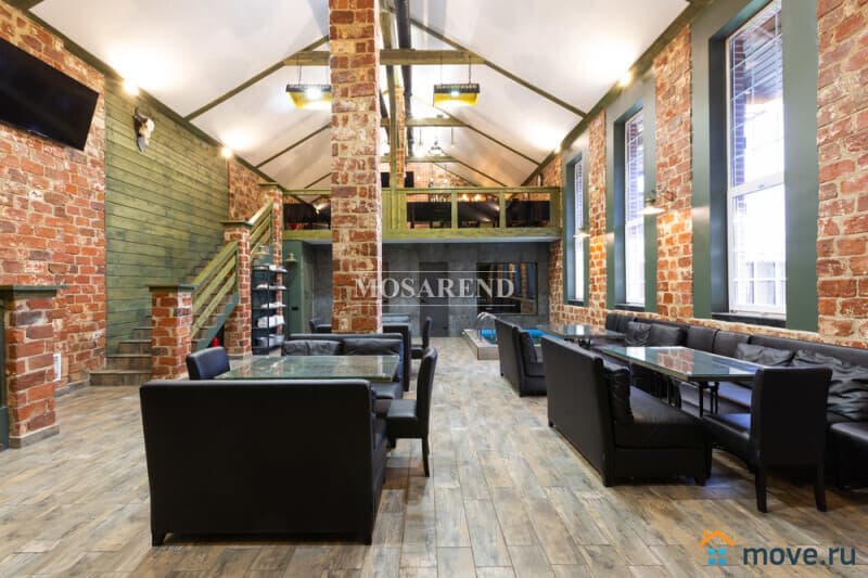 коттедж, 450 м²