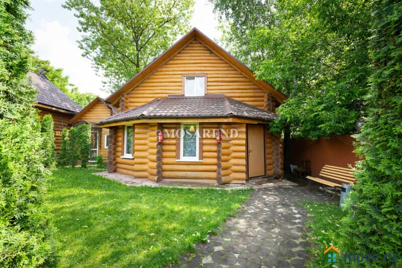 коттедж, 300 м²