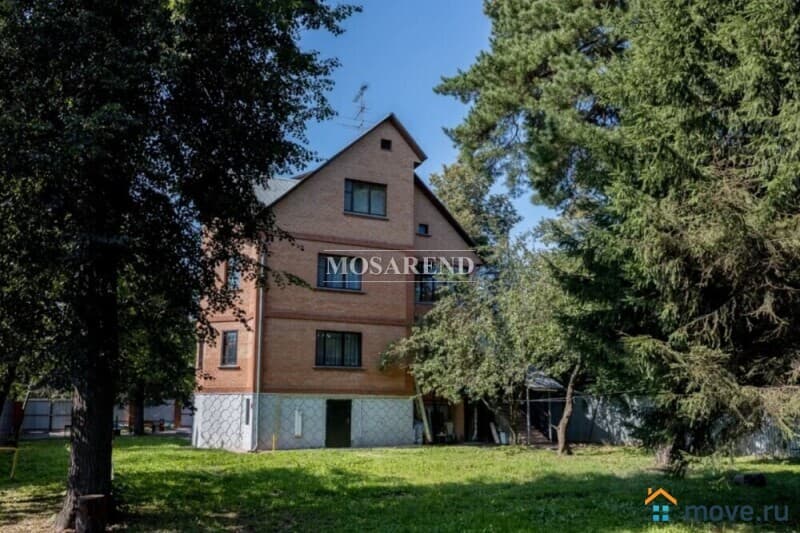 коттедж, 500 м²