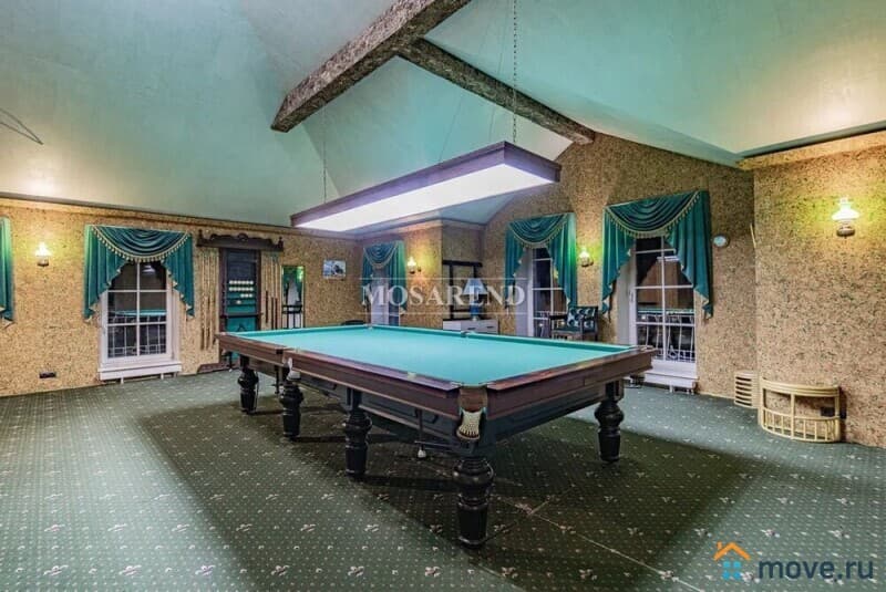 коттедж, 840 м²