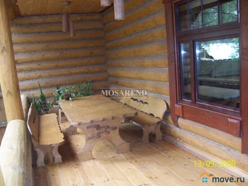 коттедж, 450 м²