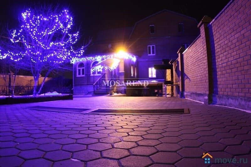 коттедж, 500 м²