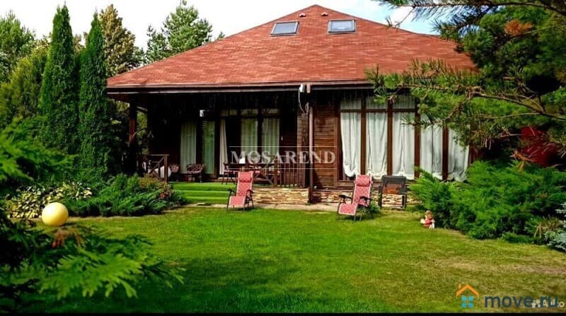 коттедж, 225 м&sup2;