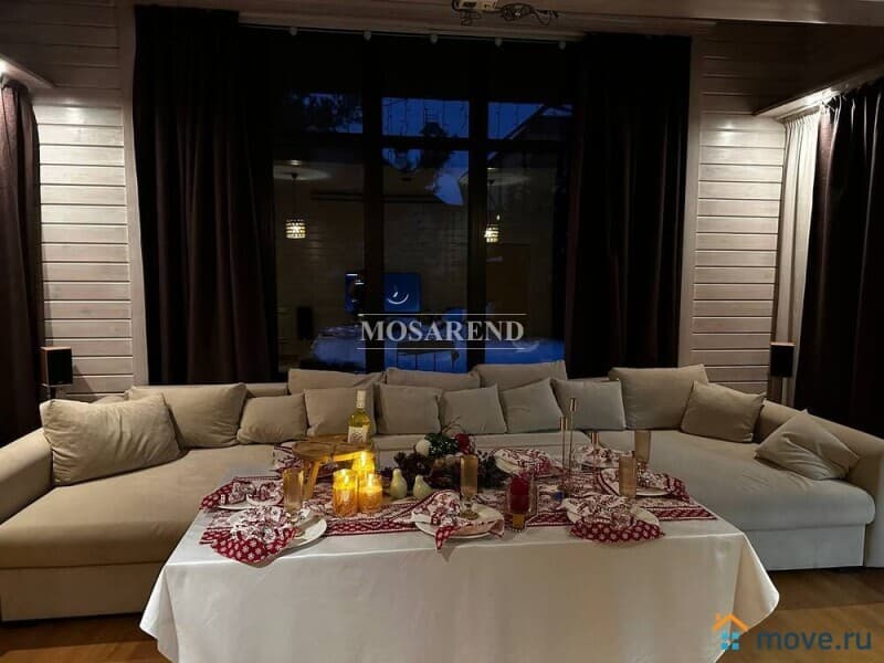 коттедж, 225 м&sup2;