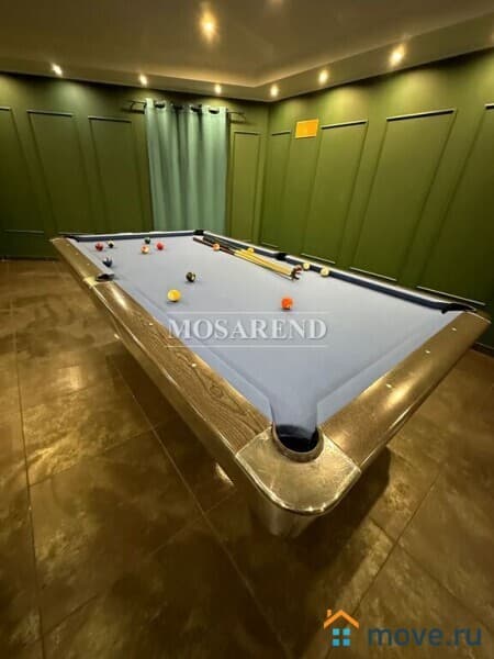 дом, 720 м&sup2;