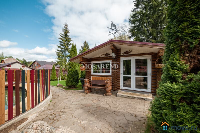 дом, 300 м&sup2;