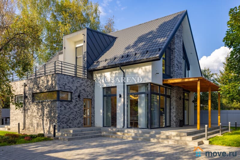 коттедж, 200 м&sup2;