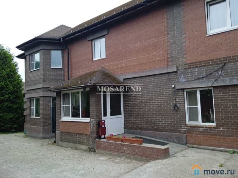 коттедж, 310 м&sup2;