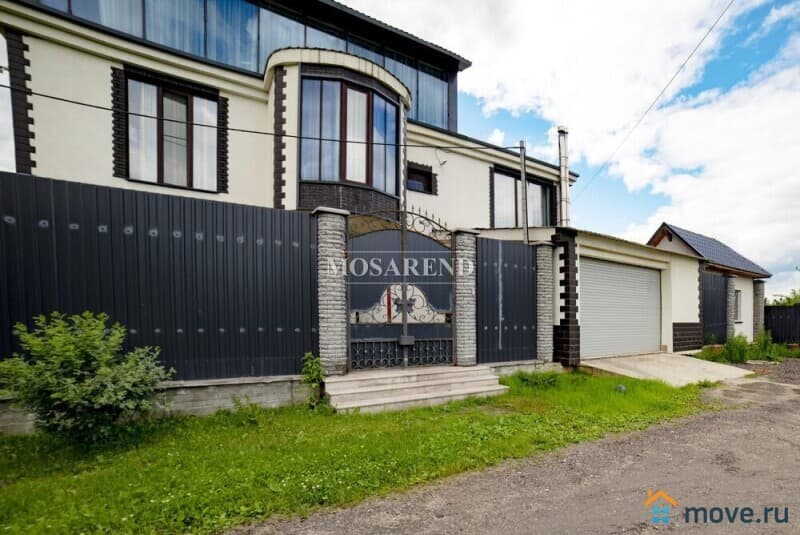 таунхаус, 700 м&sup2;