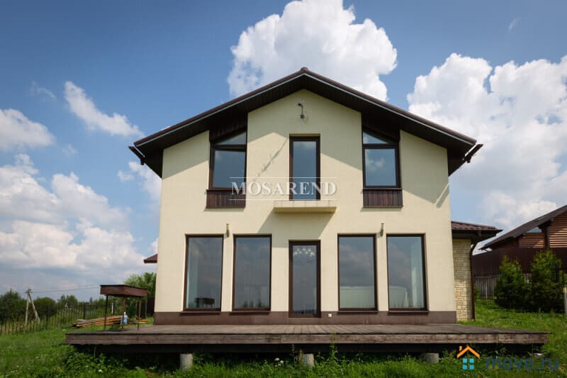 коттедж, 140 м&sup2;