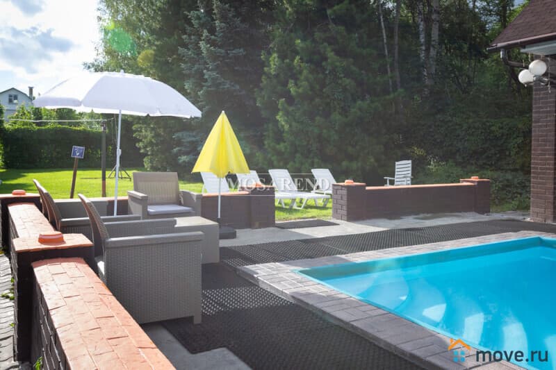 коттедж, 200 м&sup2;