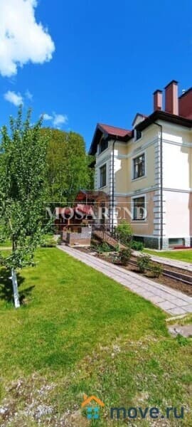 коттедж, 500 м&sup2;