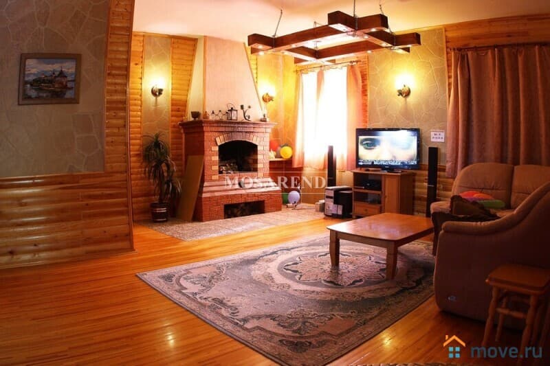 коттедж, 290 м&sup2;