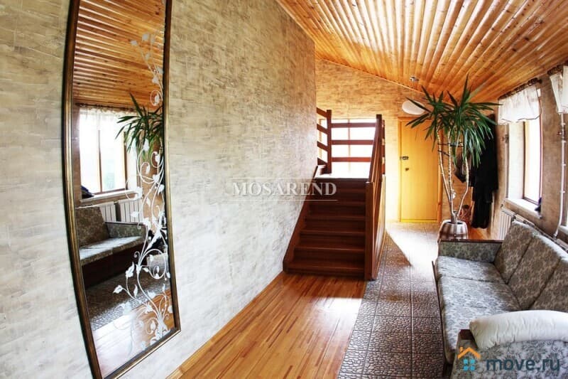 коттедж, 290 м&sup2;