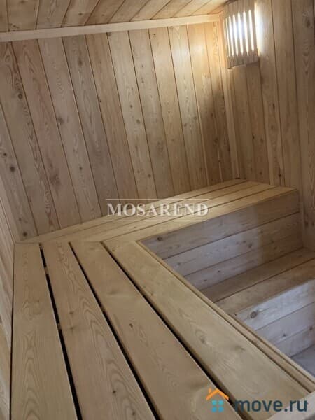 коттедж, 180 м&sup2;