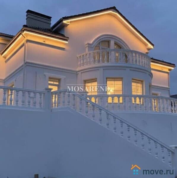 коттедж, 550 м&sup2;