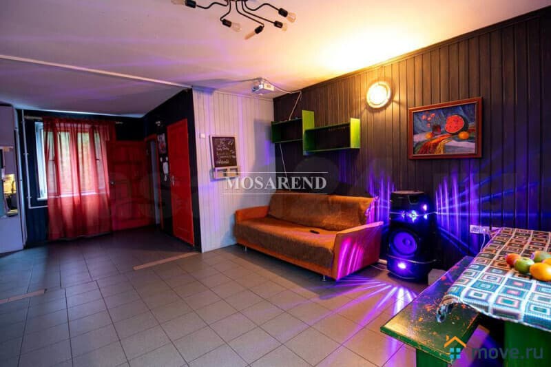 коттедж, 290 м&sup2;