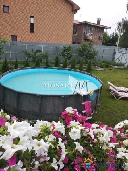 коттедж, 570 м&sup2;