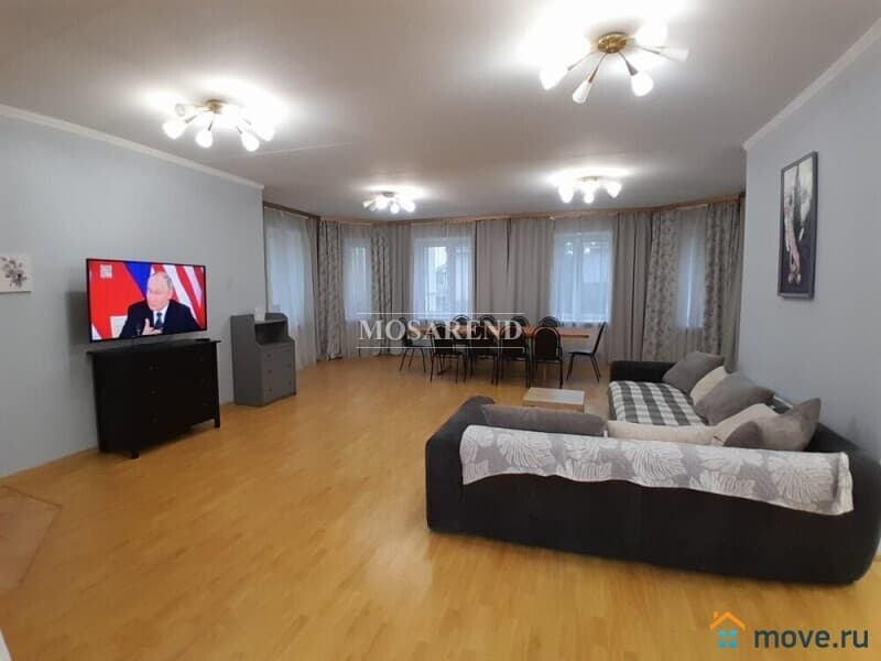 коттедж, 500 м&sup2;