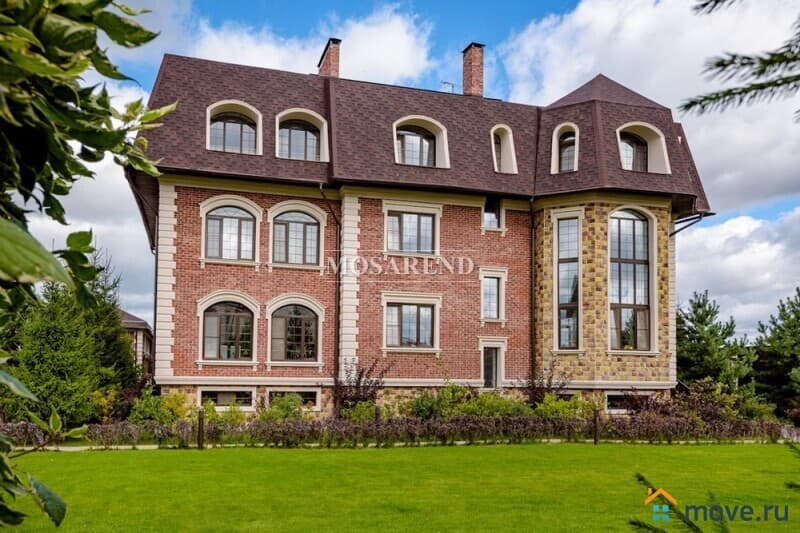 коттедж, 1000 м&sup2;