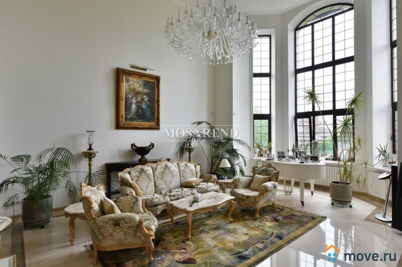 коттедж, 1000 м&sup2;