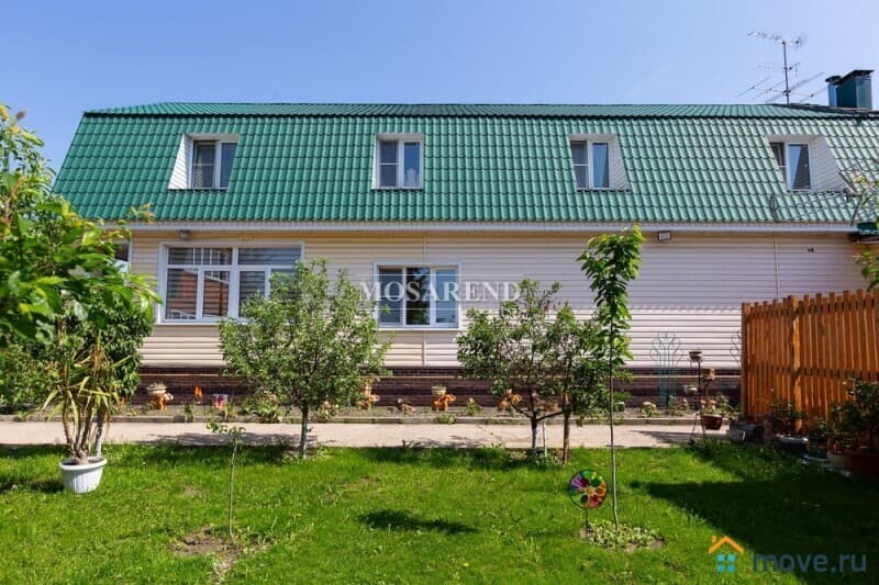 коттедж, 320 м&sup2;